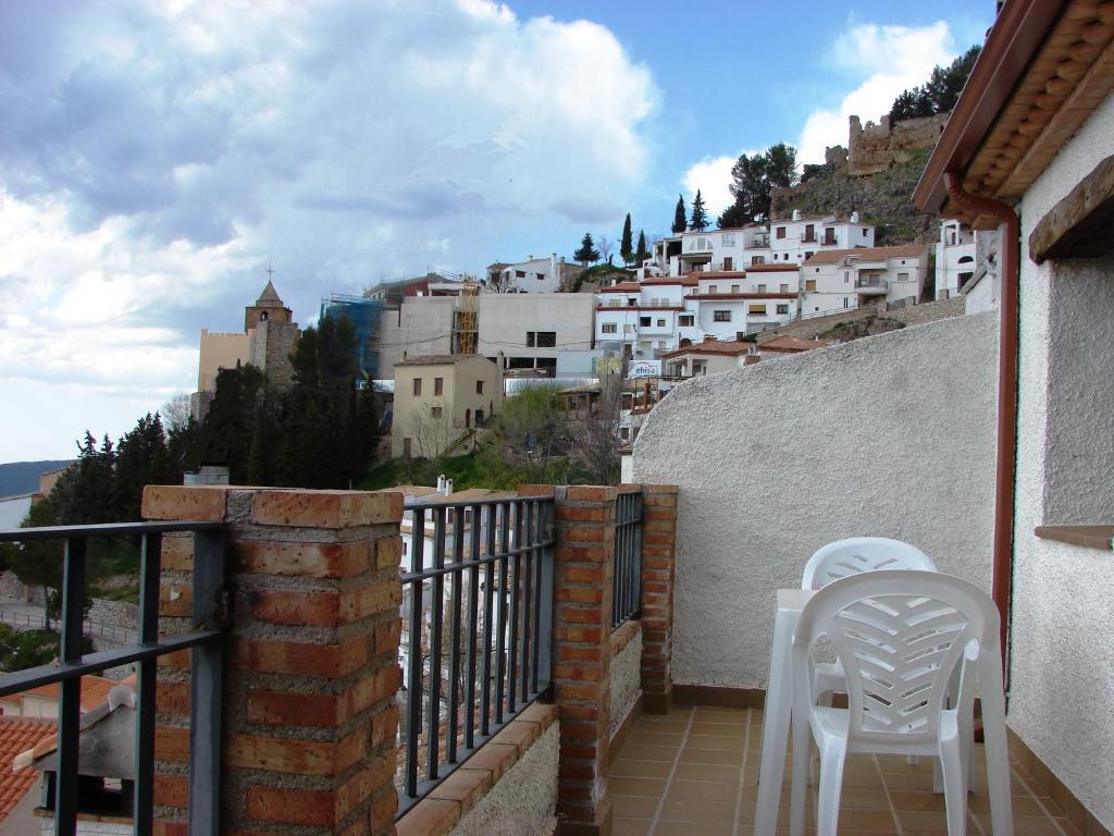 سيغورا دي لا سييرا Apartamentos Sierra De Segura الغرفة الصورة