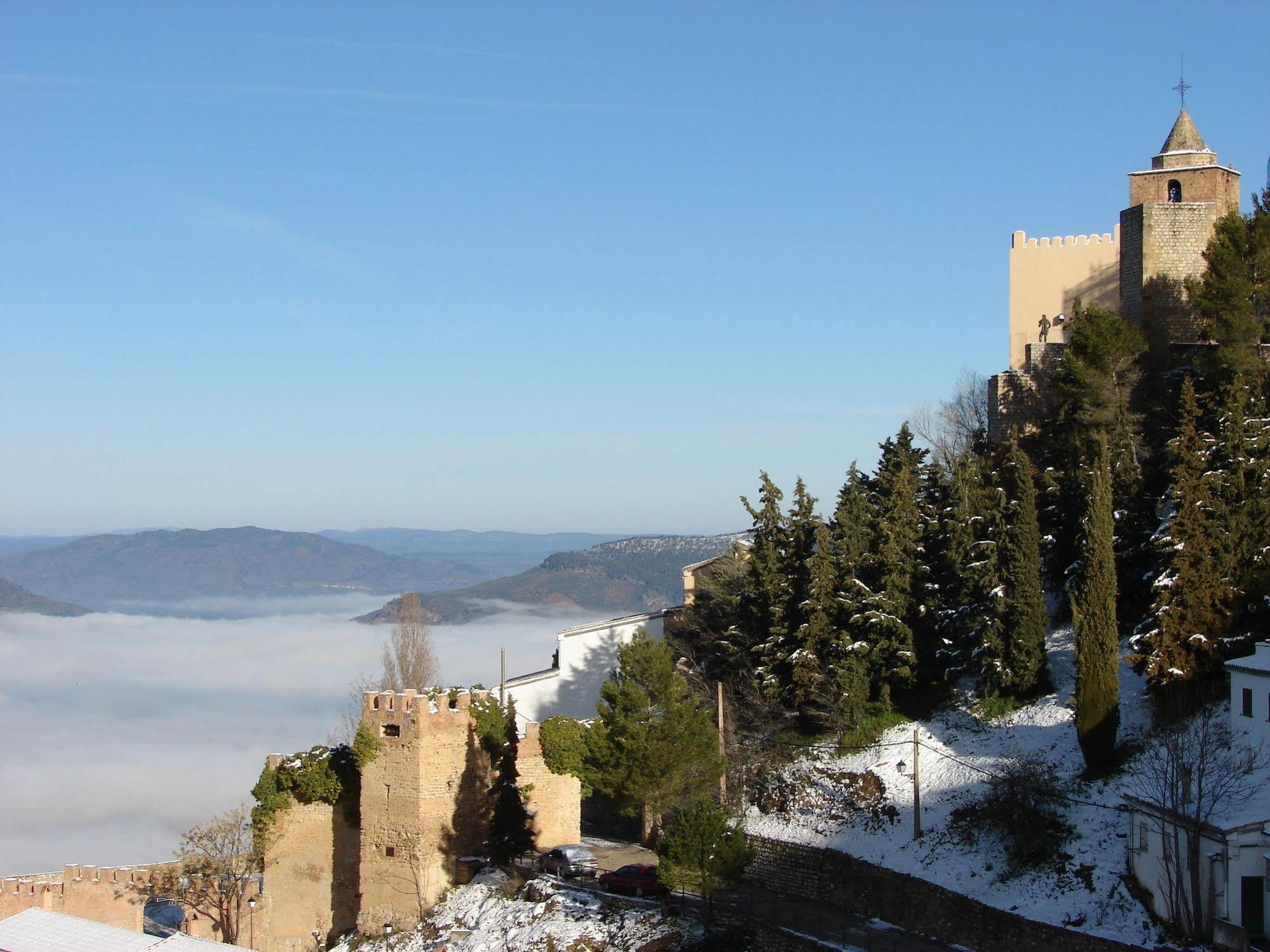سيغورا دي لا سييرا Apartamentos Sierra De Segura المظهر الخارجي الصورة